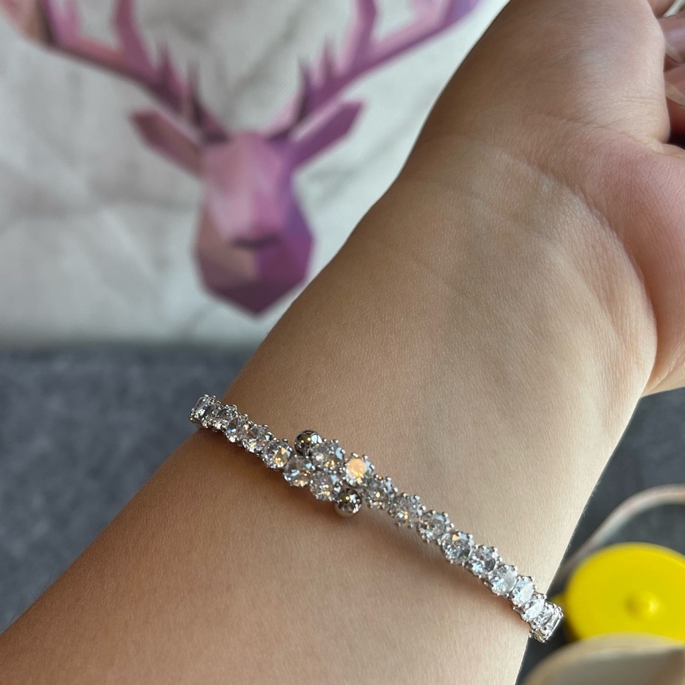 Austrian Round Crystal Adjustable Bangle - image 4